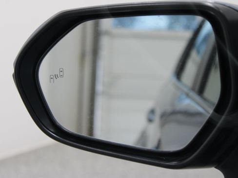 Used 2026 Toyota Corolla LE FWD image 19