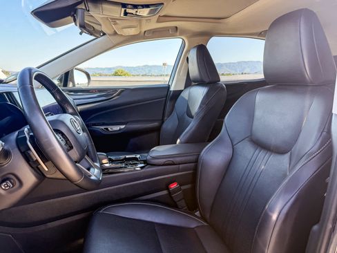 Used 2024 Lexus NX 350h AWD image 18