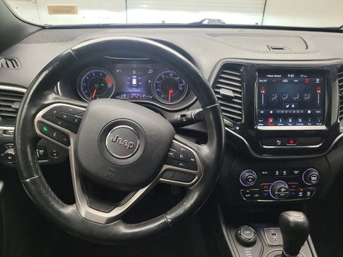 Used 2019 Jeep Cherokee High Altitude image 22