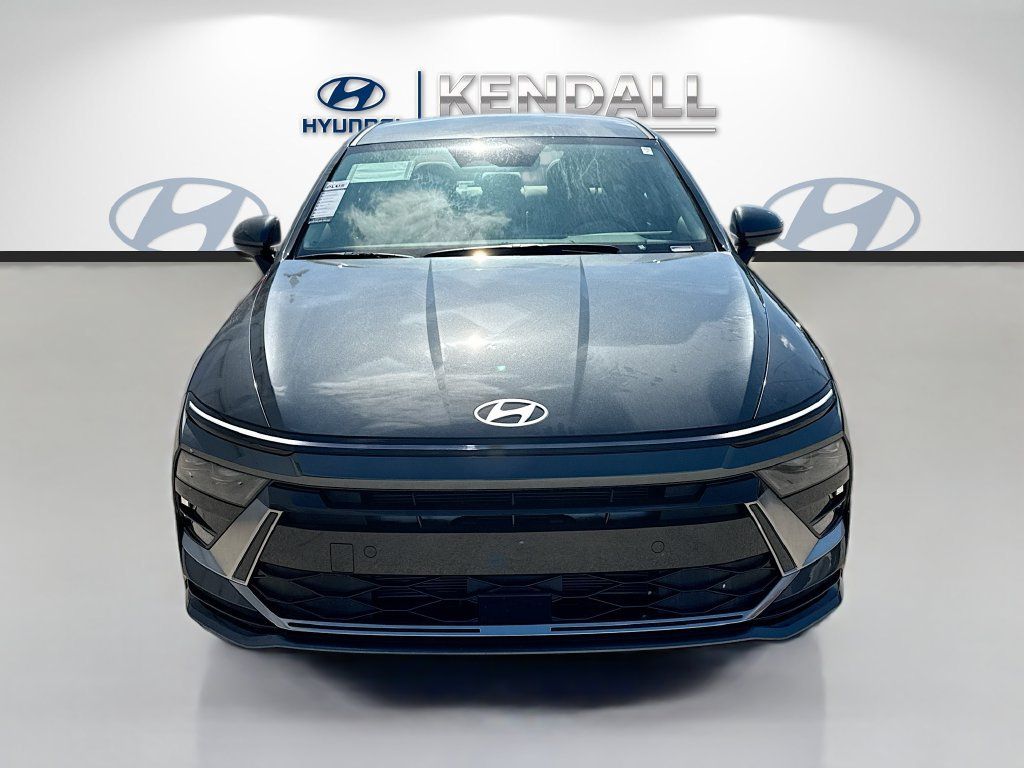 Used 2026 Hyundai Sonata SEL FWD image 2