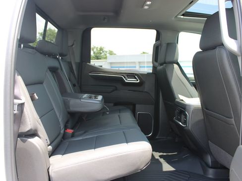 New 2026 Chevrolet Silverado 1500 LTZ w/ LTZ Premium Package AWD/4WD image 35