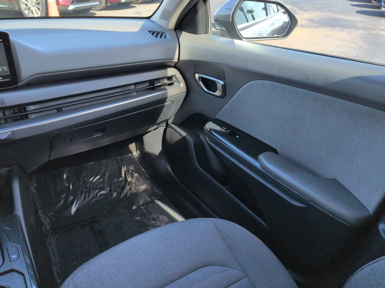 Used 2025 Kia K4 EX FWD image 16