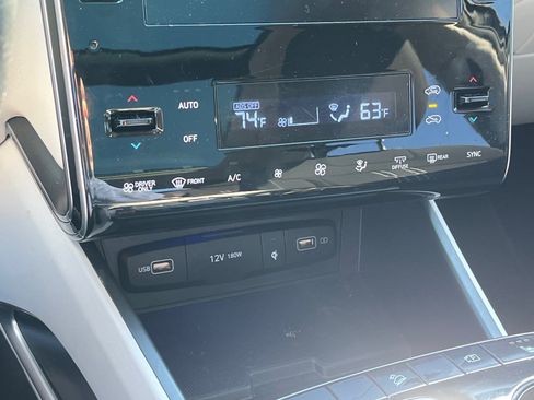 Used 2022 Hyundai Tucson SEL image 12