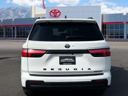 Used 2026 Toyota Sequoia SR5 w/ TRD Off-Road Package AWD/4WD image 5