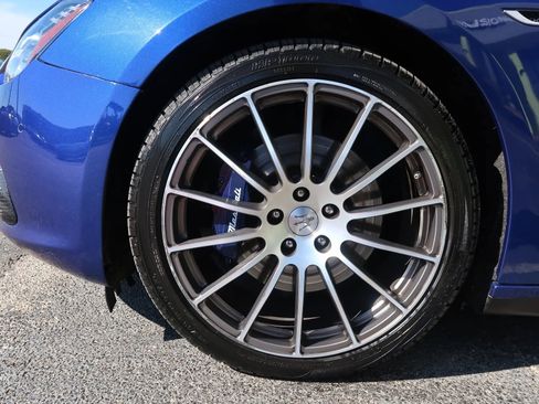 Used 2017 Maserati Ghibli image 57