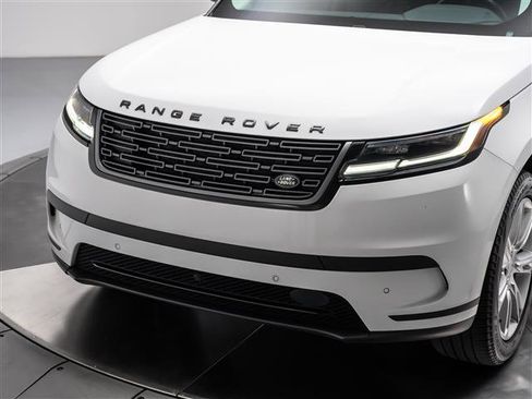 New 2024 Land Rover Range Rover Velar S image 28
