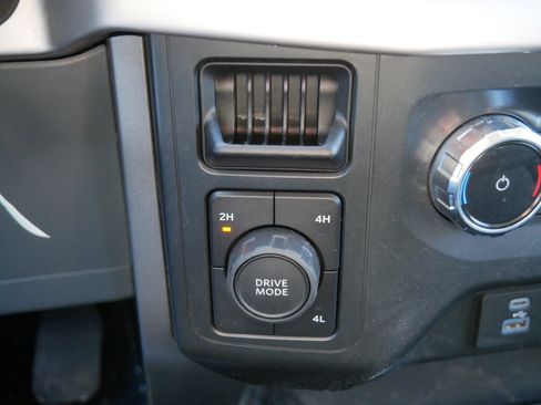 Certified 2022 Ford F150 XLT w/ Equipment Group 301A Mid image 30