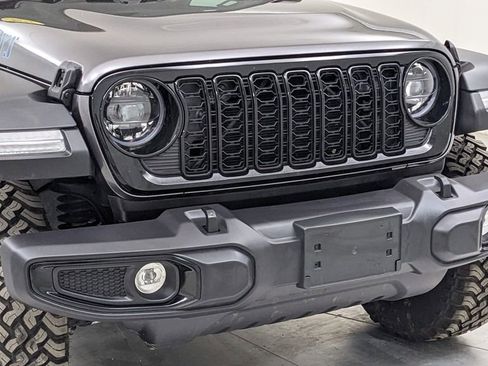 Used 2025 Jeep Wrangler Unlimited Sport S 4xe AWD/4WD image 42