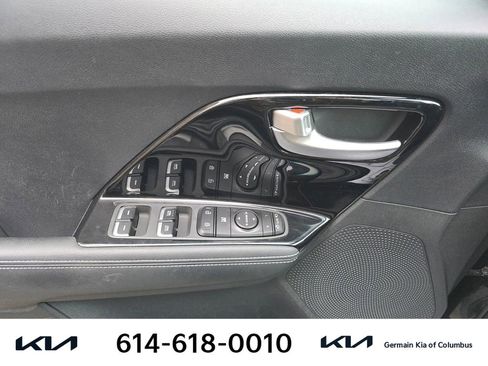 Certified 2020 Kia Niro EX w/ Cold Weather Package image 25