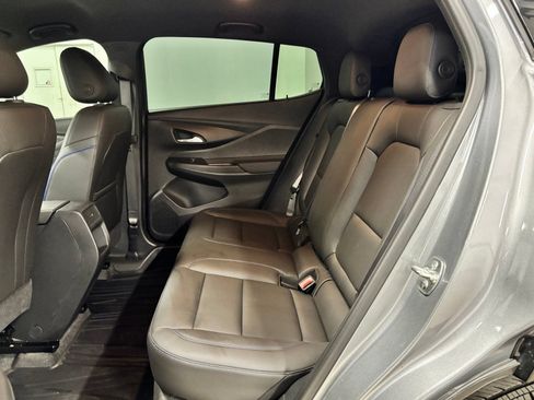 Used 2025 Buick Envista Sport Touring w/ Convenience I Package FWD image 20