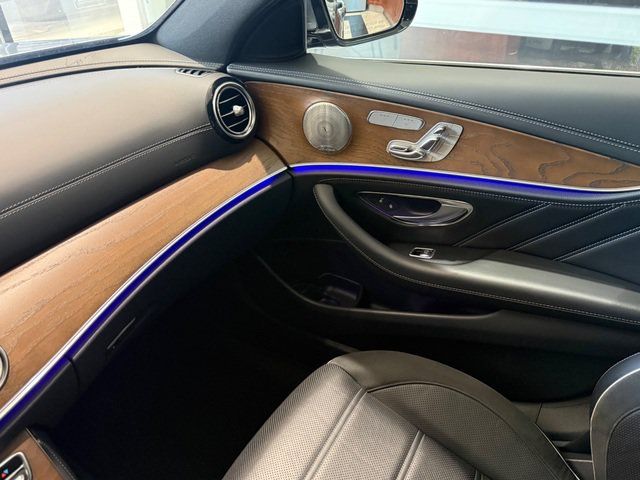 Used 2018 Mercedes-Benz E 63 AMG S image 21