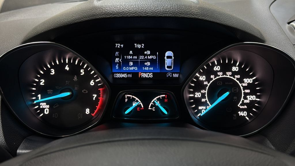 Used 2019 Ford Escape SE w/ SE Sport Appearance Package AWD/4WD image 26