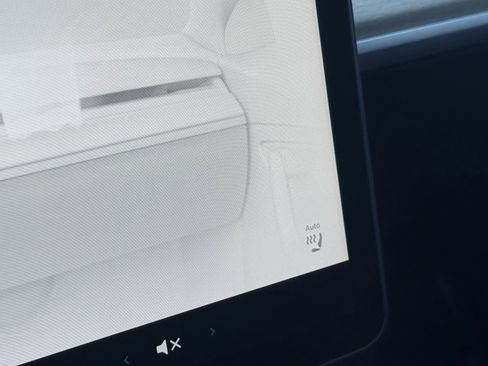 Used 2022 Tesla Model 3 Long Range image 72