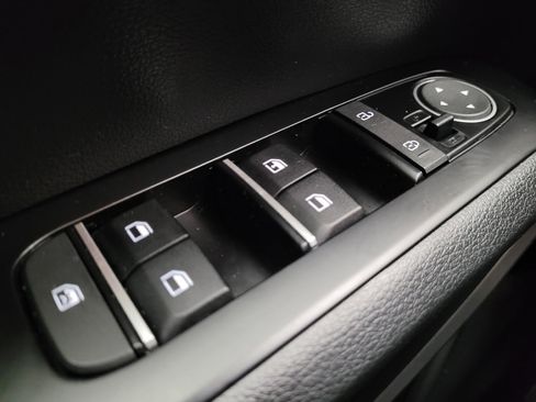 Used 2024 Kia Soul LX w/ Option Group 015 image 27