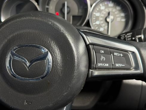Used 2016 MAZDA MX-5 Miata Club RWD image 24