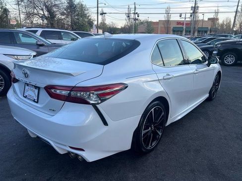 Used 2019 Toyota Camry XSE image 6
