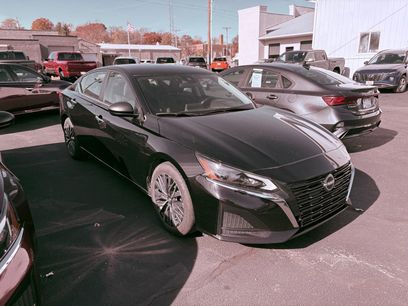 Used 2024 Nissan Altima 2.5 SV