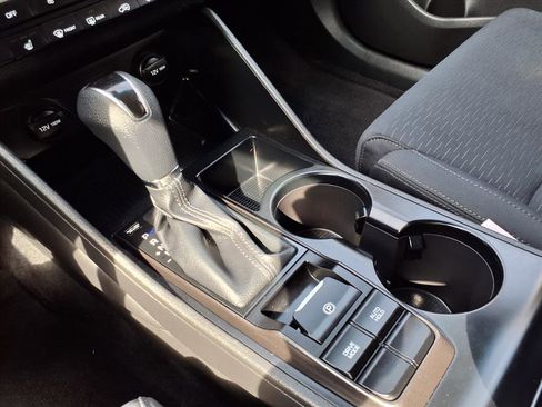 Used 2020 Hyundai Tucson SEL w/ Cargo Package image 12