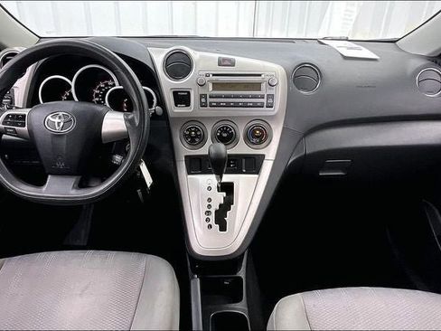 Used 2011 Toyota Matrix w/ Matrix Sport Pkg FWD image 14