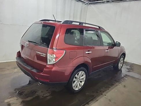Used 2013 Subaru Forester 2.5X Premium w/ All-Weather Plus Pkg image 5