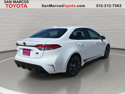 Used 2026 Toyota Corolla SE FWD image 6