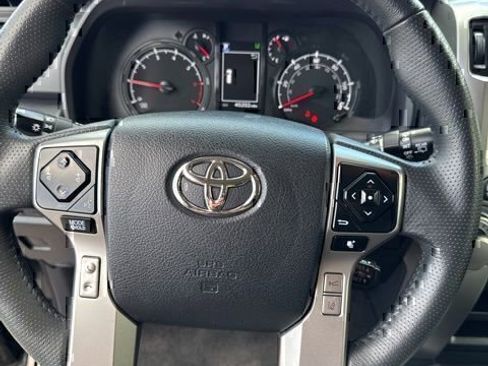 Certified 2024 Toyota 4Runner SR5 AWD/4WD image 22