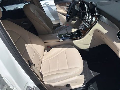 Used 2018 Mercedes-Benz GLC 300 image 17