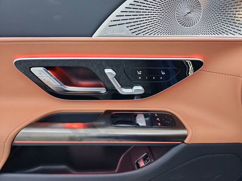 Used 2025 Mercedes-Benz AMG GT 43 image 17