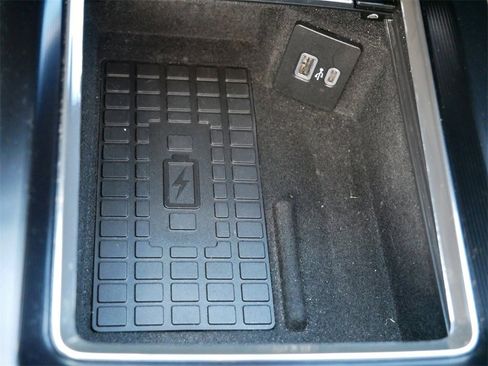 Certified 2023 Lincoln Corsair Reserve w/ Equipment Group 202A image 29