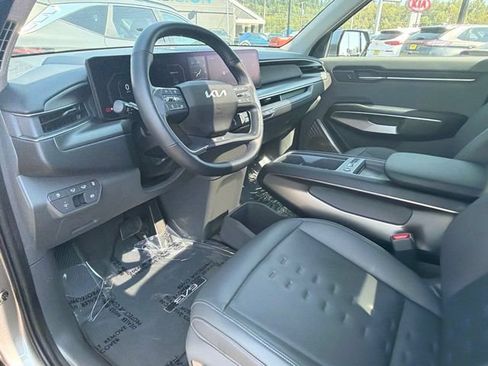 Used 2024 Kia EV9 Wind AWD/4WD image 21
