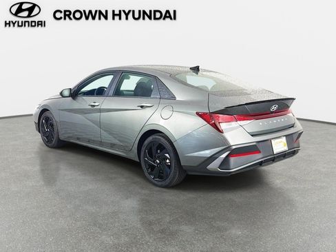Certified 2026 Hyundai Elantra Sport FWD image 7