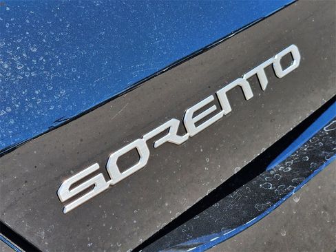 New 2026 Kia Sorento SX image 8