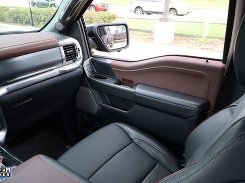 Used 2023 Ford F150 Lariat AWD/4WD image 24