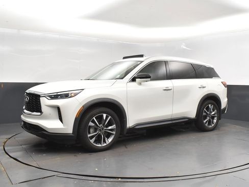 Certified 2023 INFINITI QX60 Luxe w/ Cargo Package image 3