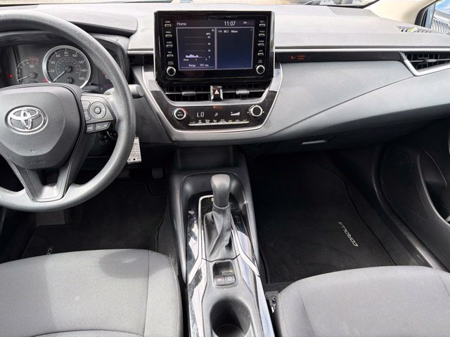 Used 2020 Toyota Corolla LE FWD image 17