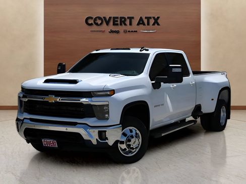 Used 2025 Chevrolet Silverado 3500 LT w/ Safety Package AWD/4WD image 1