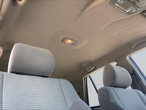 Used 2005 Toyota 4Runner SR5 RWD image 13