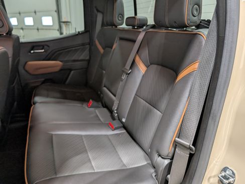 Used 2023 GMC Canyon AT4 image 15