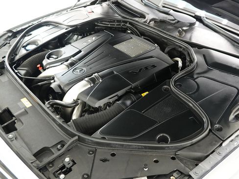 Used 2017 Mercedes-Benz S 550 Sedan w/ Sport Package w/ Sport Package image 83