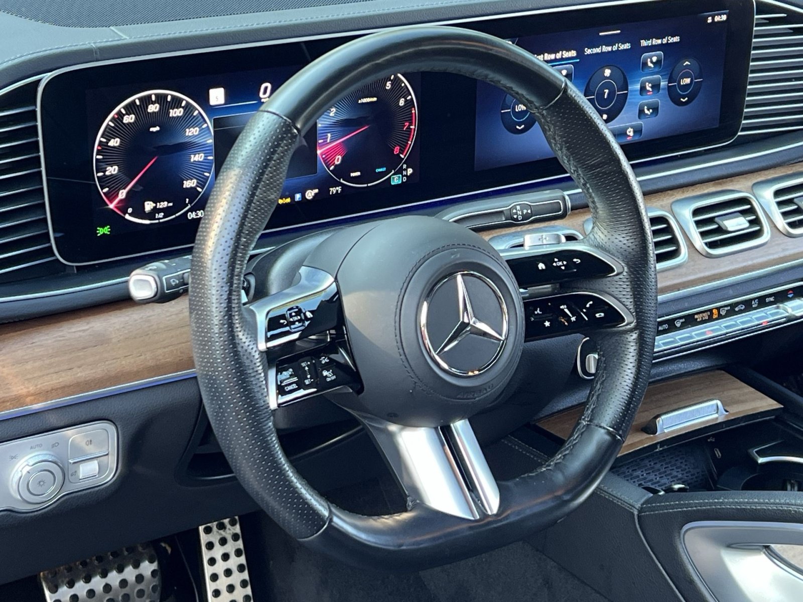 Certified 2025 Mercedes-Benz GLS 450 4MATIC image 21