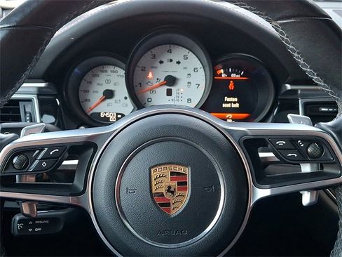 Certified 2017 Porsche Macan S image 25