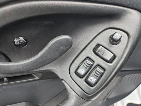 Used 1995 Chevrolet Camaro LT image 12