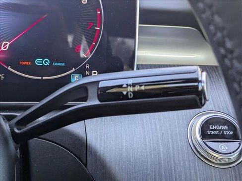 Used 2022 Mercedes-Benz C 300 Sedan image 14