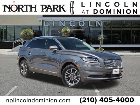 Used 2023 Lincoln Nautilus AWD w/ Premium Package image 1