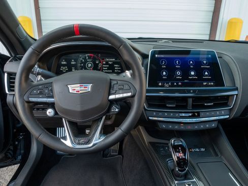 Used 2022 Cadillac CT5 V Blackwing w/ Carbon Fiber Package 2 image 23