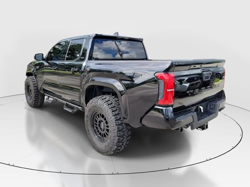 Used 2026 Toyota Tacoma SR5 RWD image 5