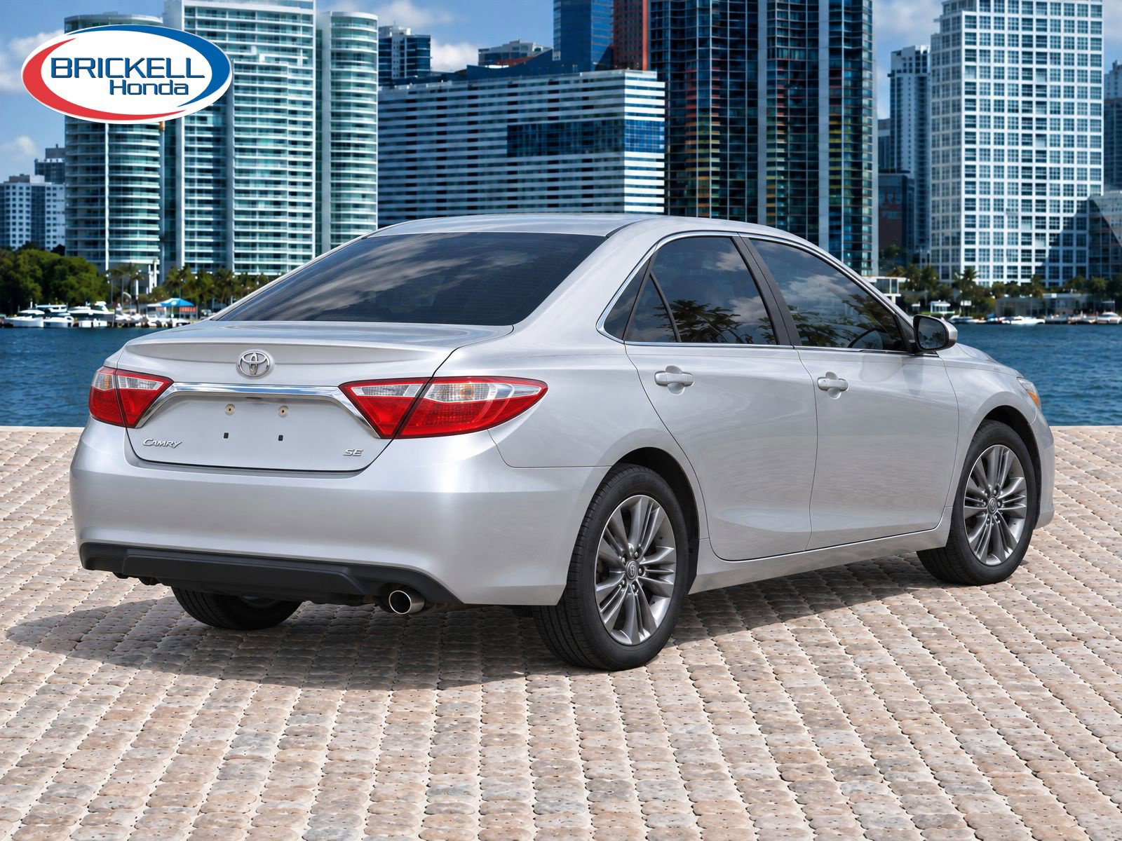 Used 2016 Toyota Camry SE FWD image 7