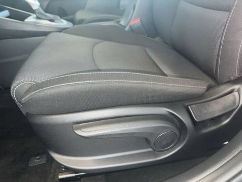 Certified 2024 Kia Forte LXS w/ LXS Technology Package FWD image 16