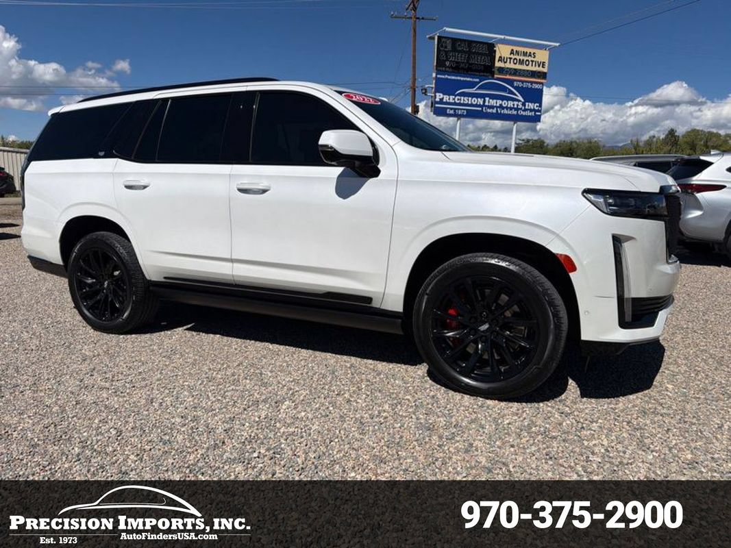 Used 2022 Cadillac Escalade Sport Platinum w/ LPO, ONYX Package AWD/4WD image 2