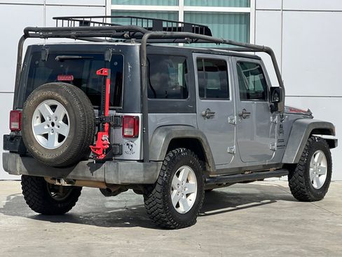 Used 2017 Jeep Wrangler Unlimited Sport w/ Quick Order Package 24S image 4